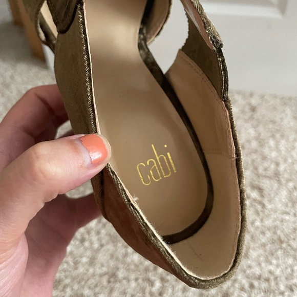 Cabi Interlock Green Velvet Open Toe Heels Size 7 Style 6016 - Picture 11 of 13